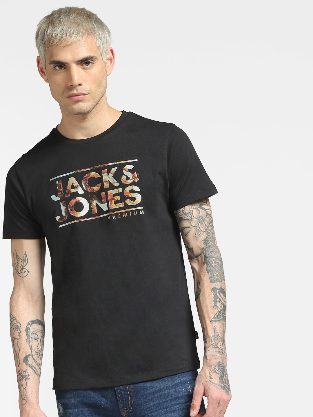

Jack & Jones Men Black Typography Printed Applique T-shirt