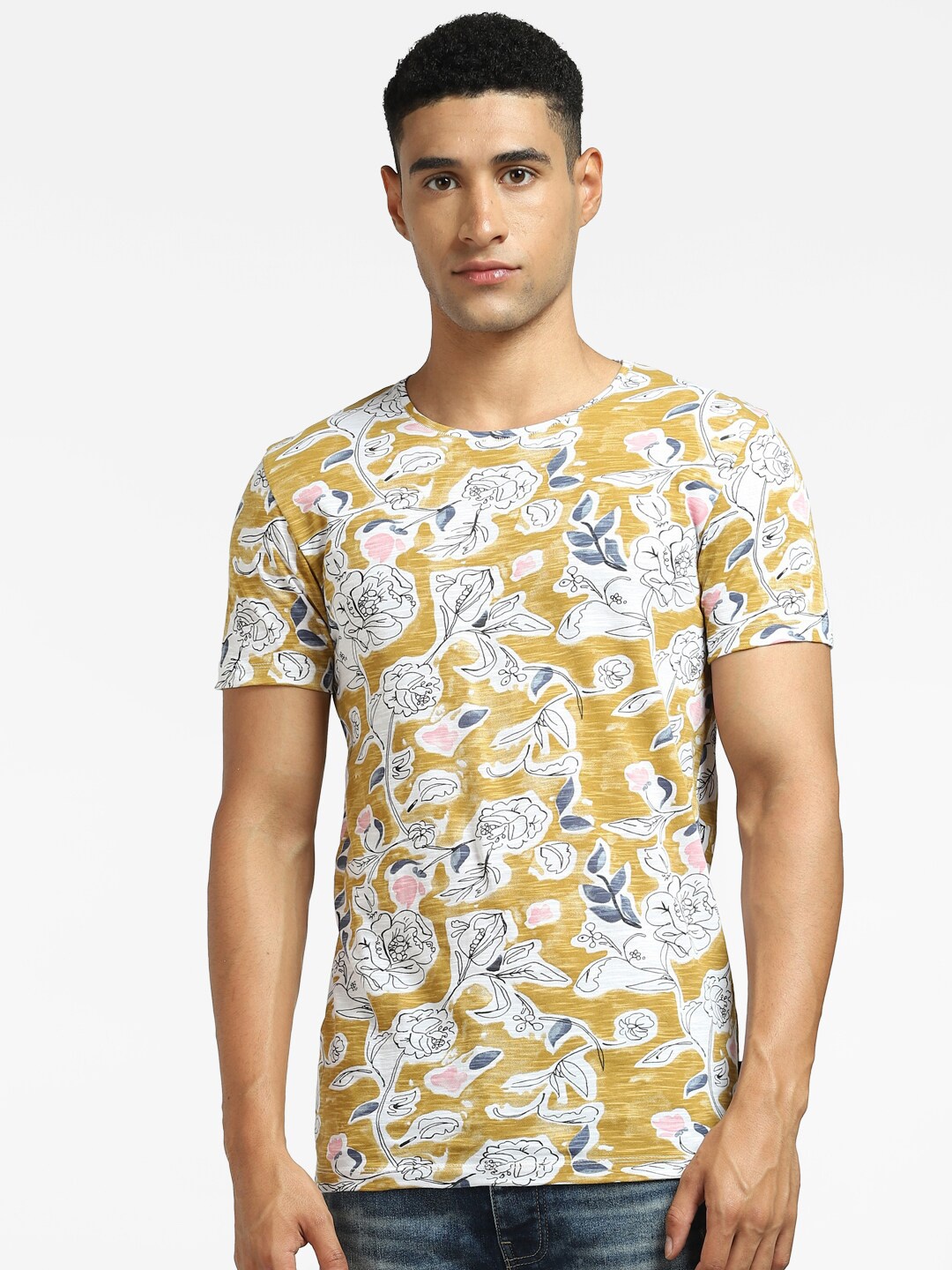 

Jack & Jones Men Yellow Printed Round Neck T-shirt