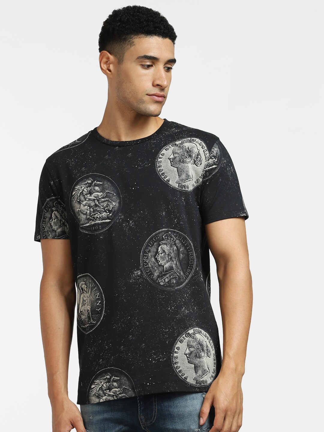 

Jack & Jones Men Black Dyed T-shirt