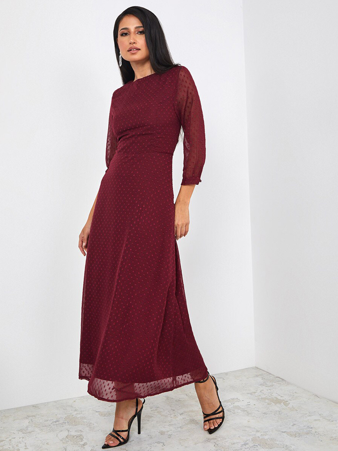

Styli Women Burgundy 3/4 Sleeves Dobby Spot A-Line Maxi Dress