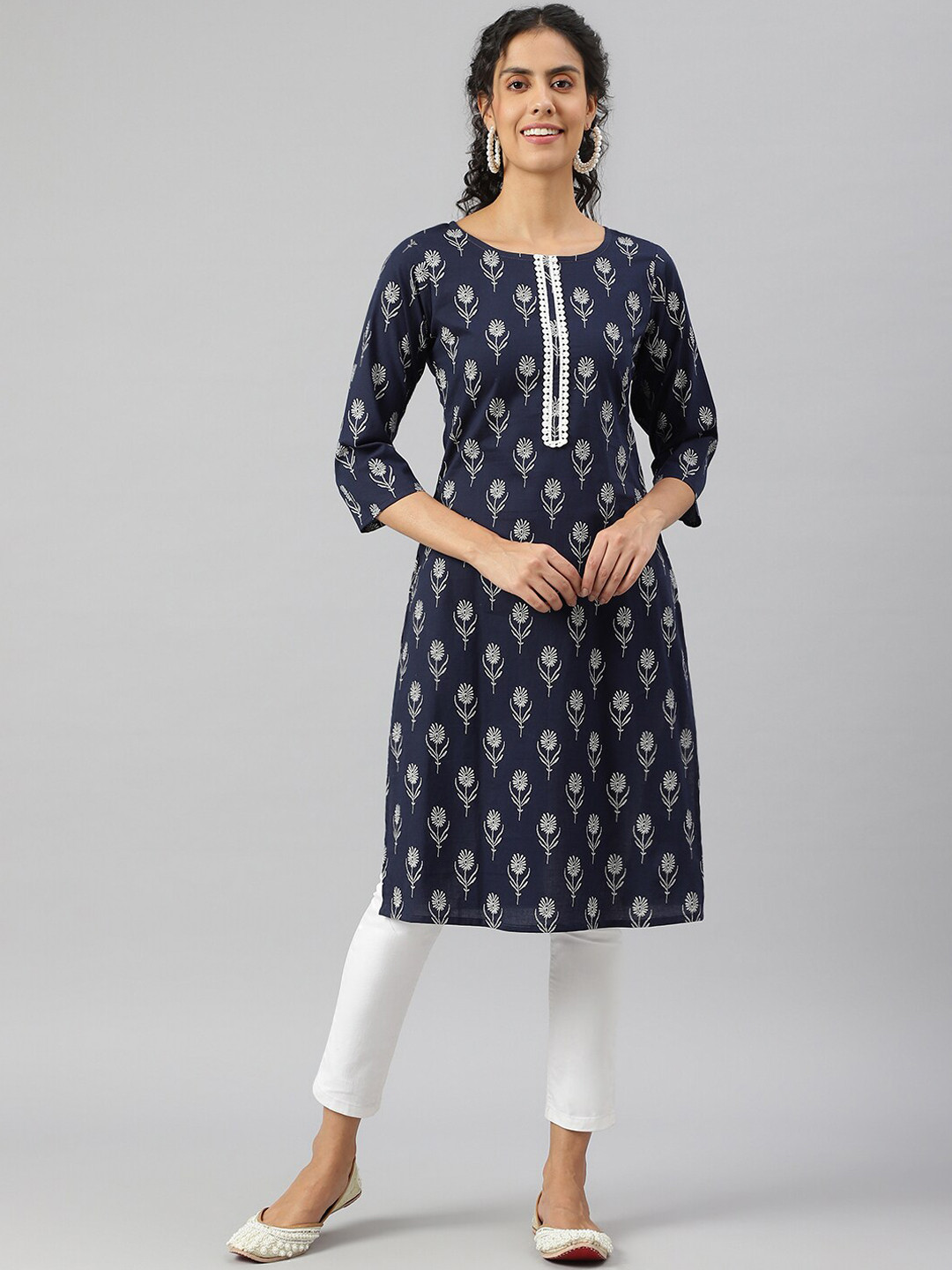

METRO-FASHION Women Navy Blue Pure Cotton Ethnic Motifs Printed Floral Kurta