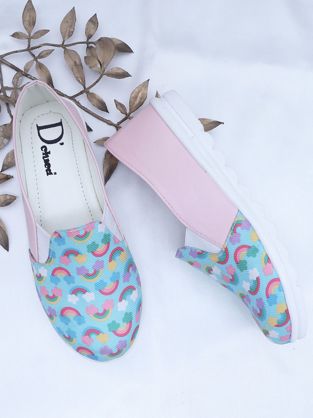 

DChica Girls Pink Printed Slip-On Sneakers