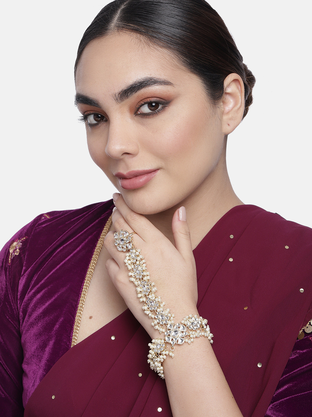 

LAIDA Women Gold-Plated Off White Kundan & Pearl Studded Ring Bracelet