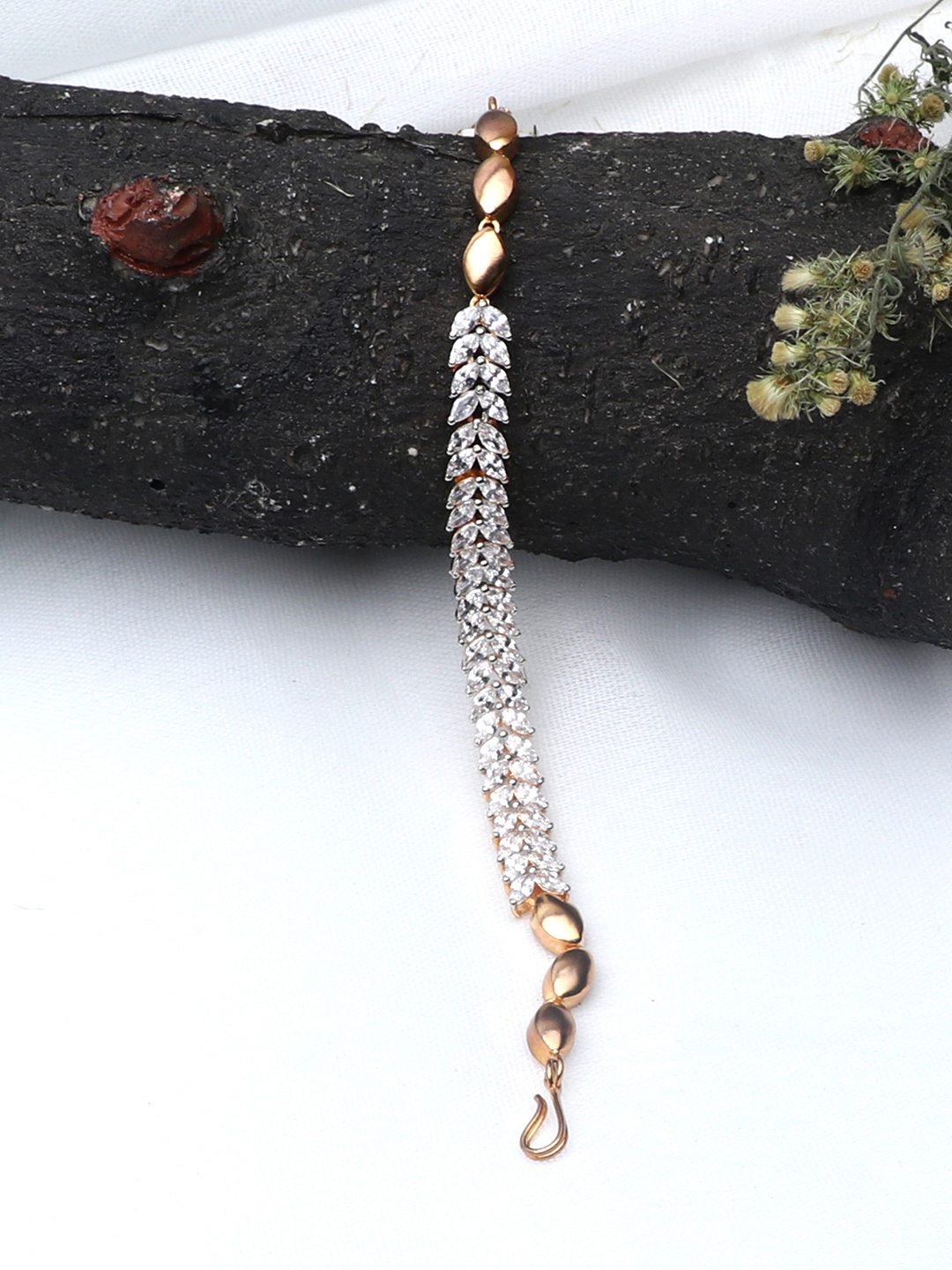 

LAIDA Women Gold-Toned Brass Cubic Zirconia Gold-Plated Wraparound Bracelet