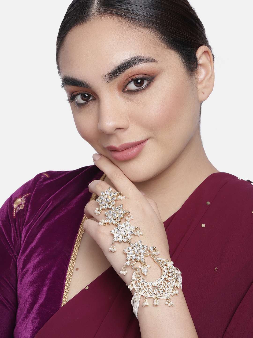 

LAIDA Women Gold-Plated White Kundan & Pearl Studded Ring Bracelet