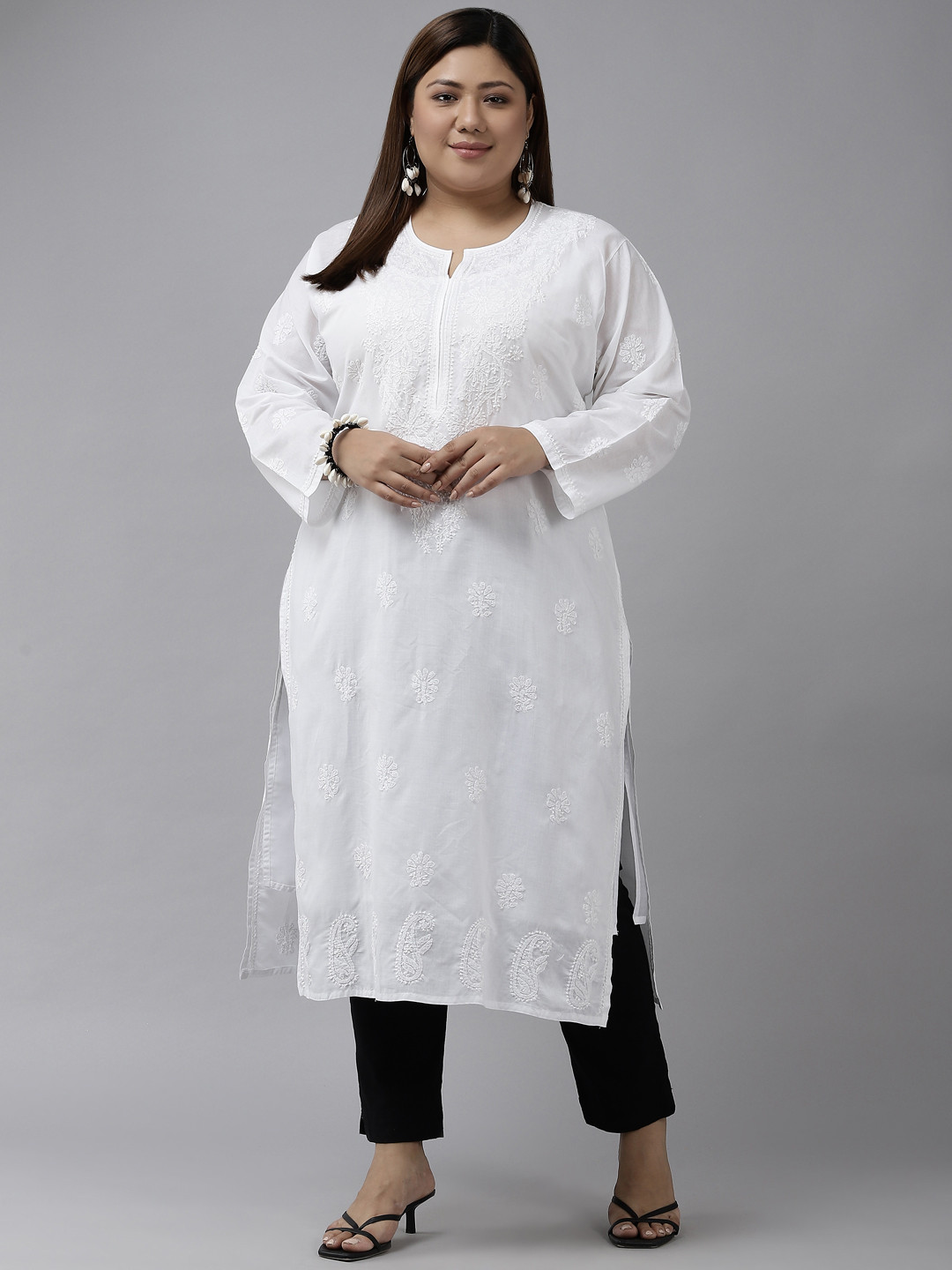 

ADA Women White & White Ethnic Motifs Embroidered Chikankari Plus Size Kurta