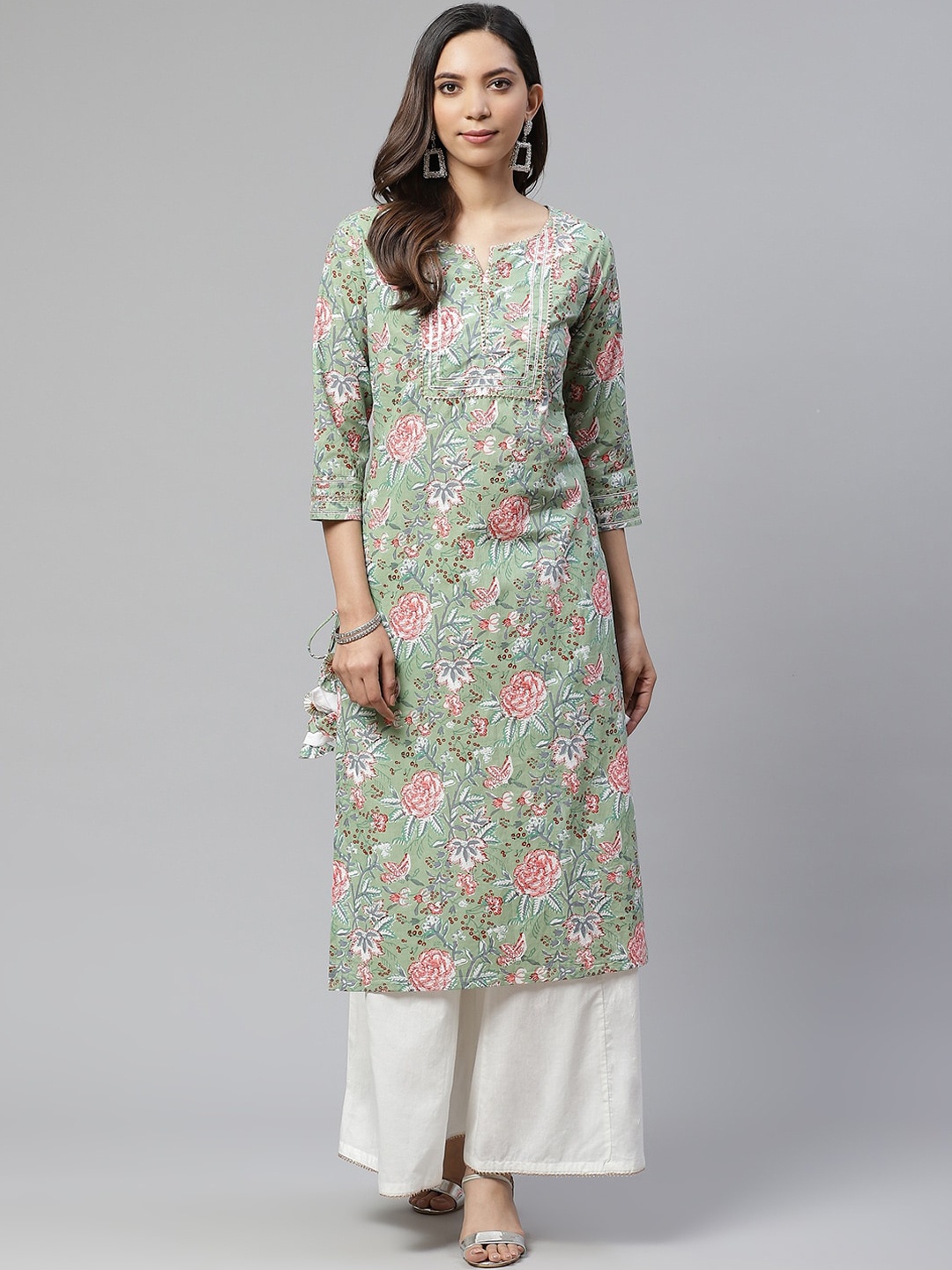 

Divena Women Green Floral Printed Regular Gotta Patti Pure Cotton Kurti with Palazzos