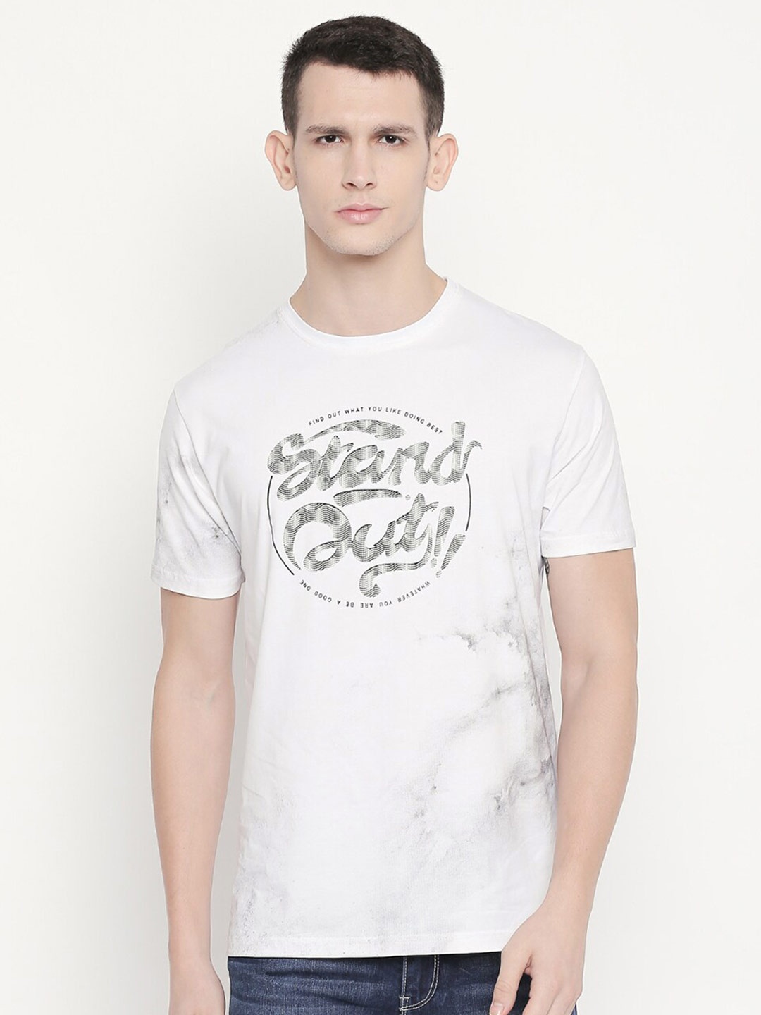 

Status Quo Men White Printed Raw Edge Slim Fit T-shirt