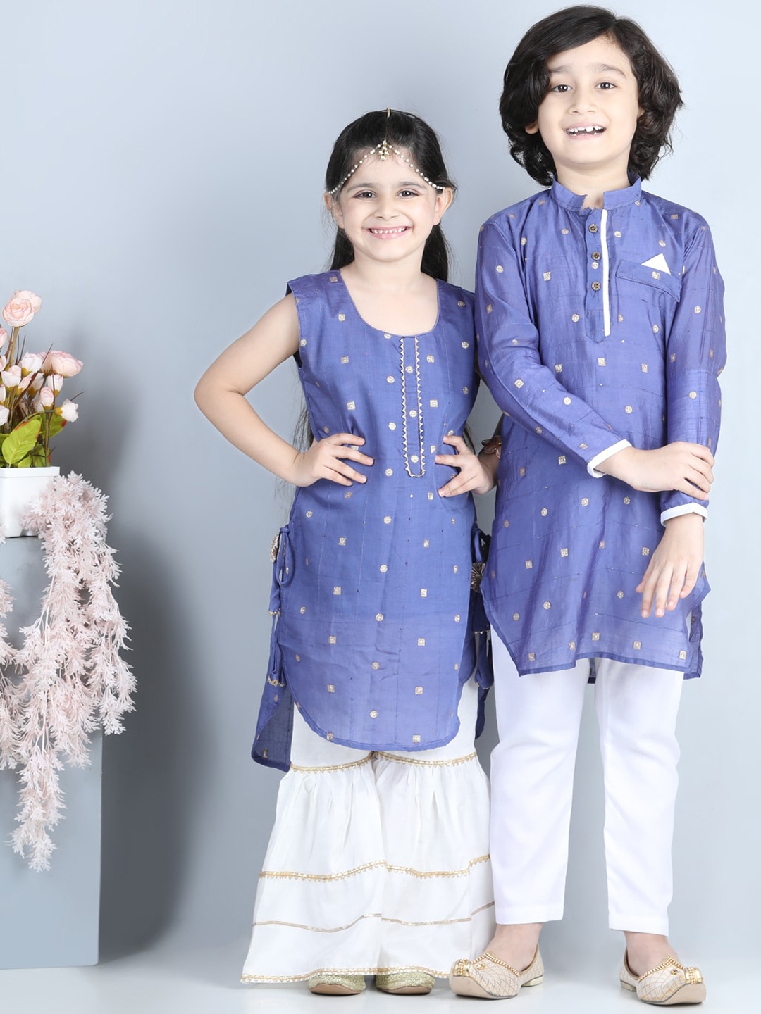 

Here&Now X Kinder Kids Girls Purple Ethnic Motifs Printed Kurta with Trousers & With Dupatta