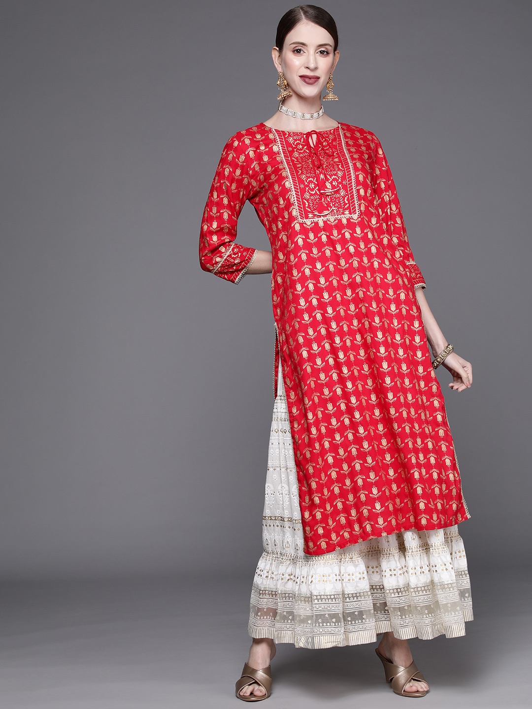 

Varanga Women Red & Golden Ethnic Motifs Printed Gotta Patti Kurta