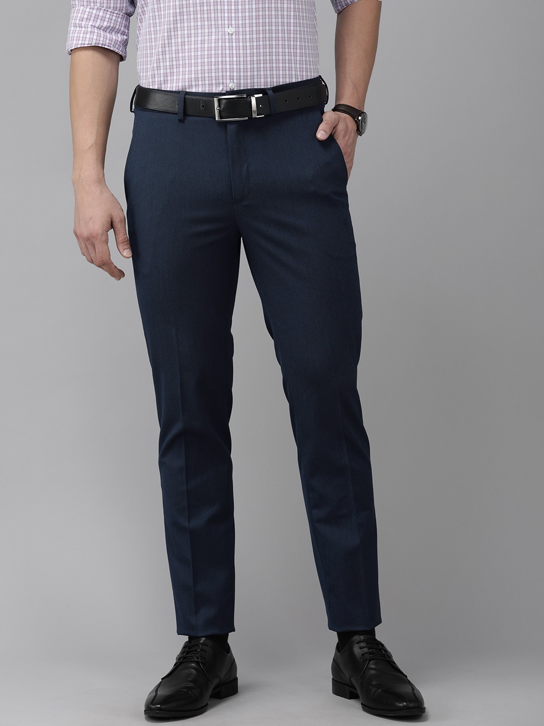

Arrow Men Navy Blue Textured Original Slim Fit Formal Trousers
