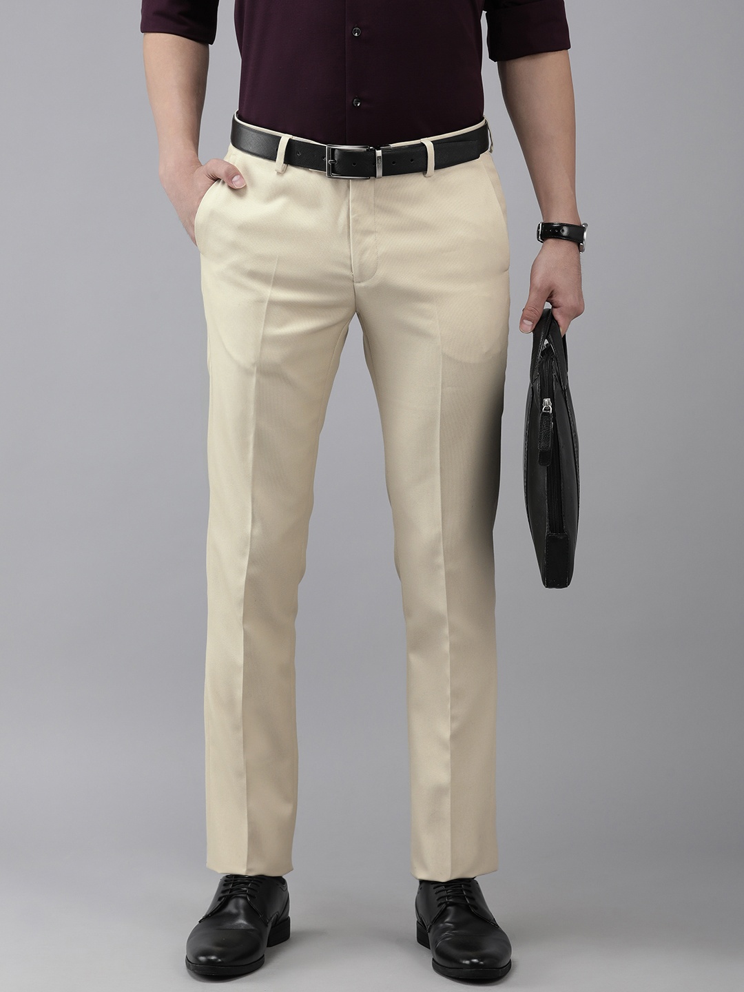 

Arrow Men Cream-Coloured Textured Tailored Fit Formal Trousers