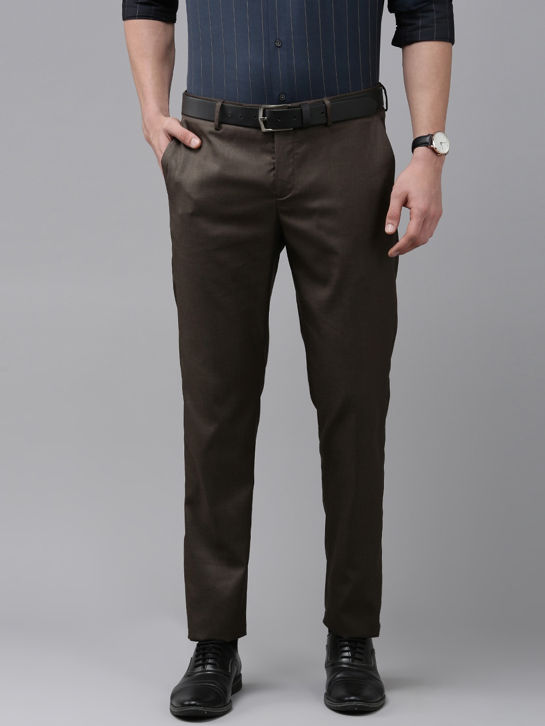

Arrow Men Dark Brown Solid Tailored Fit Mid-Rise Plain Woven Flat-Front Formal Trousers