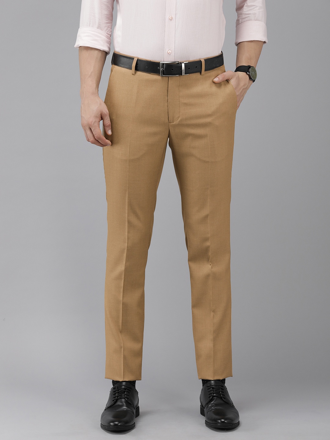 

Arrow Men Khaki Self Design Textured Mid-Rise Tailored Fit Formal Trousers