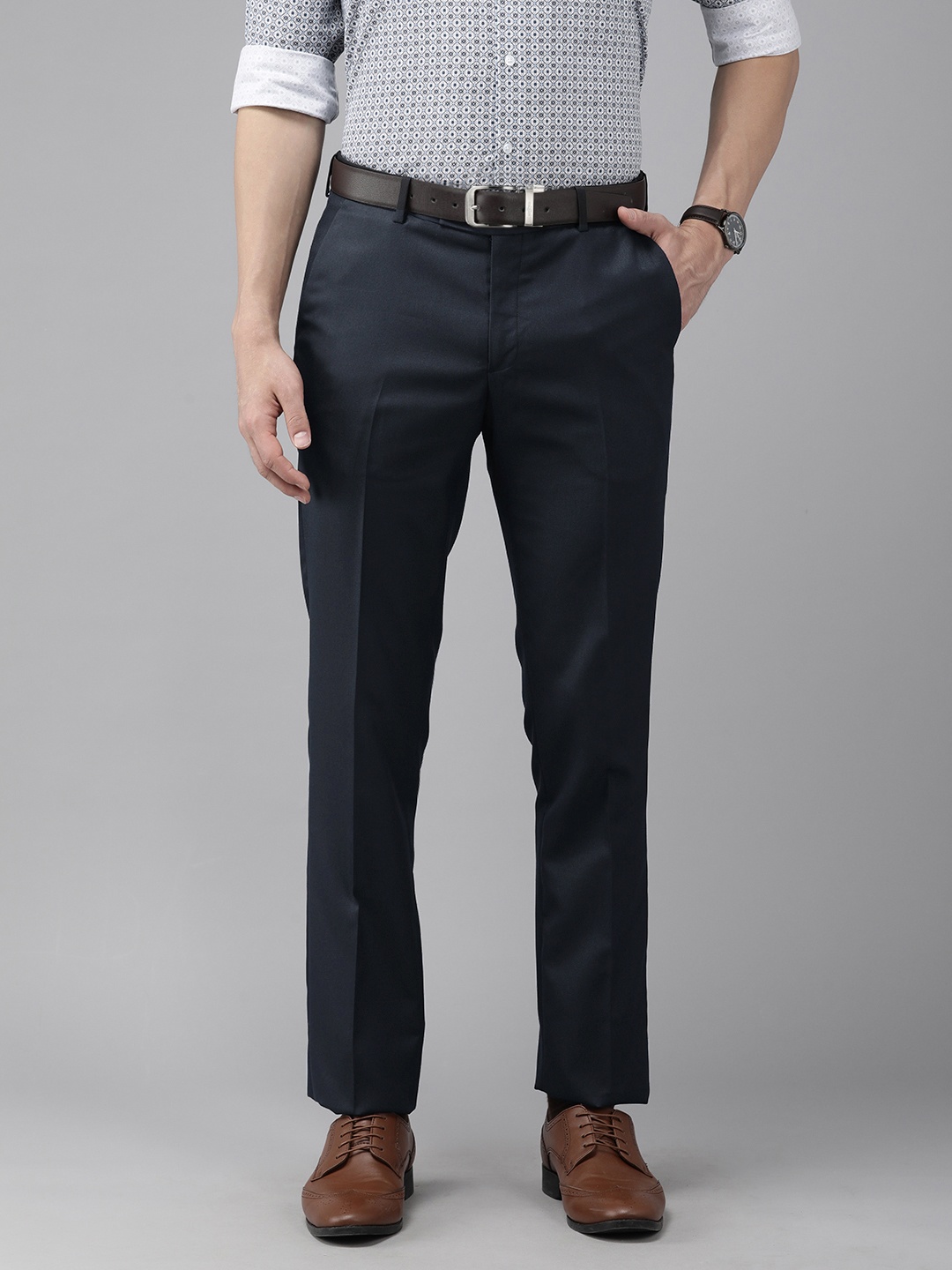 

Arrow Men Navy Blue Solid Tailored Fit Formal Trousers