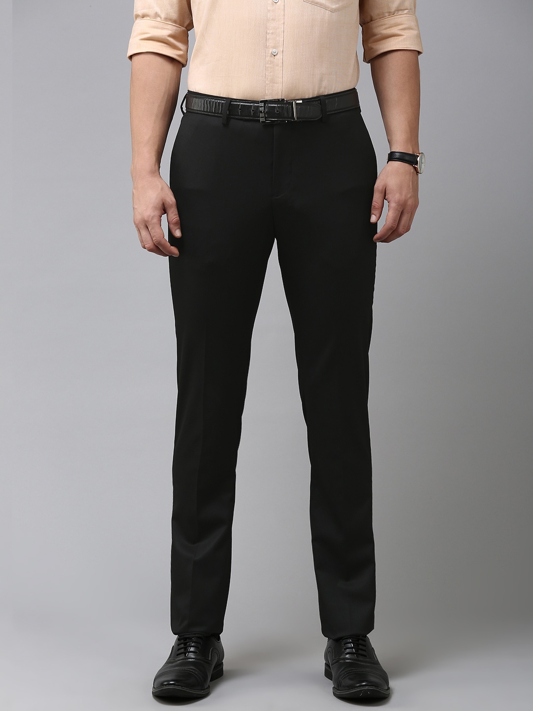 

Arrow Men Solid Tailored Trousers, Black