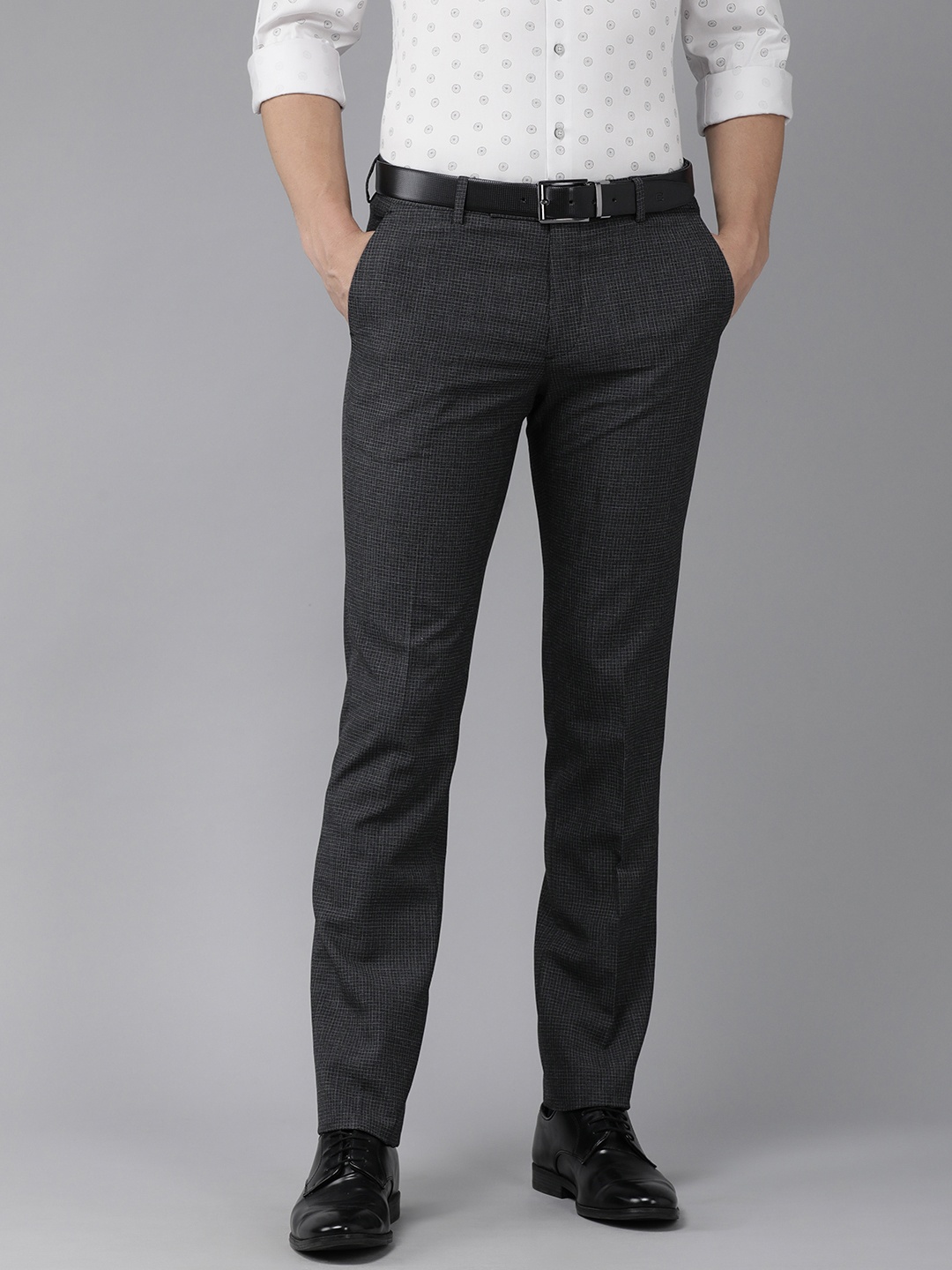 

Arrow Men Checked Flat Front Tailored Fit Formal Trousers, Black