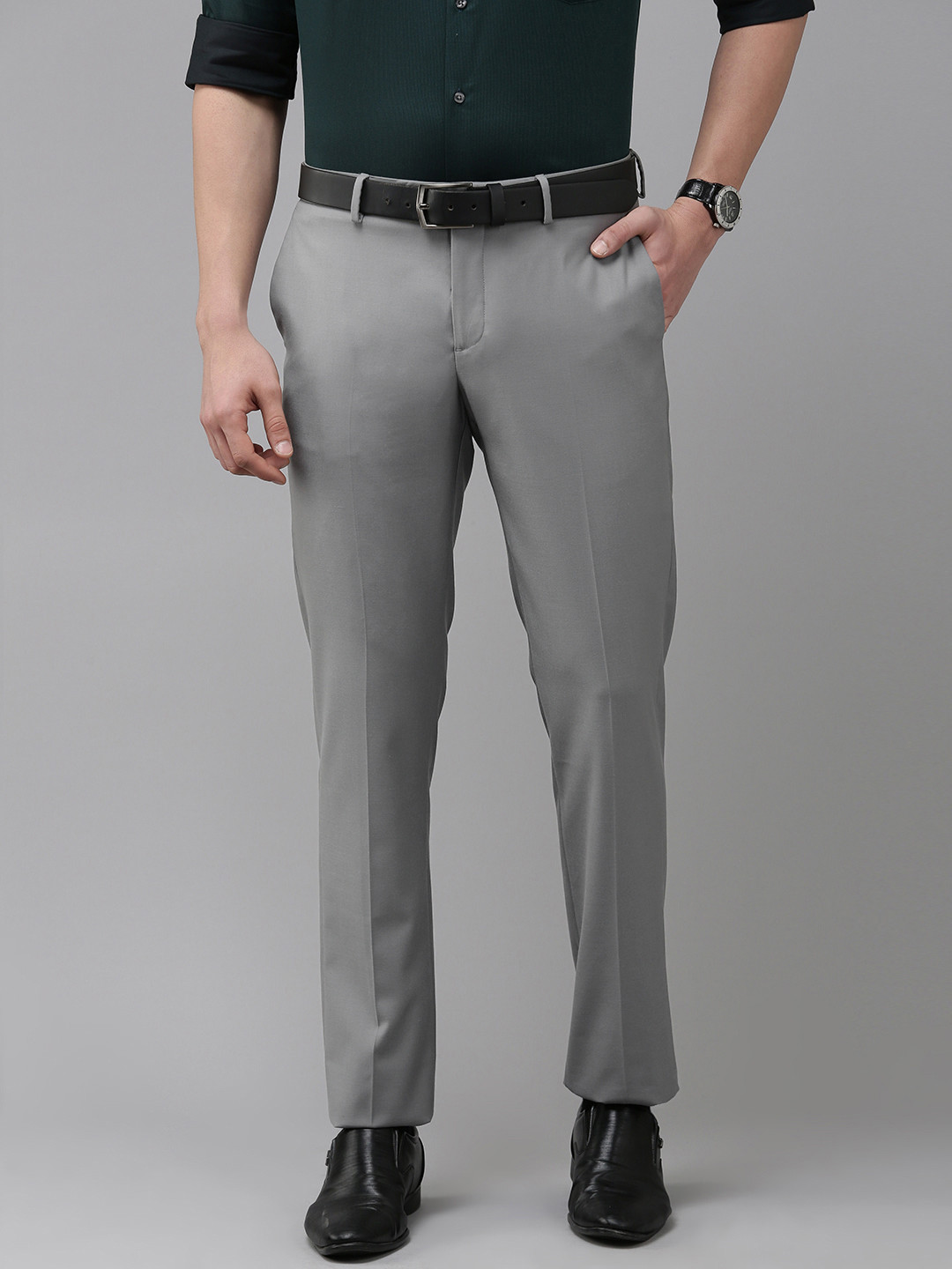 

Arrow Men Grey Solid Tailored Formal Trousers