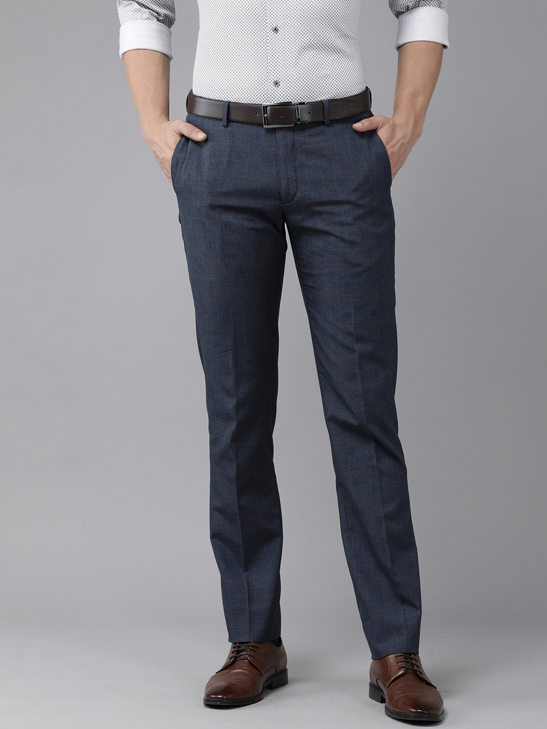 

Arrow Men Navy Blue Checked Tailored Fit Formal Trousers