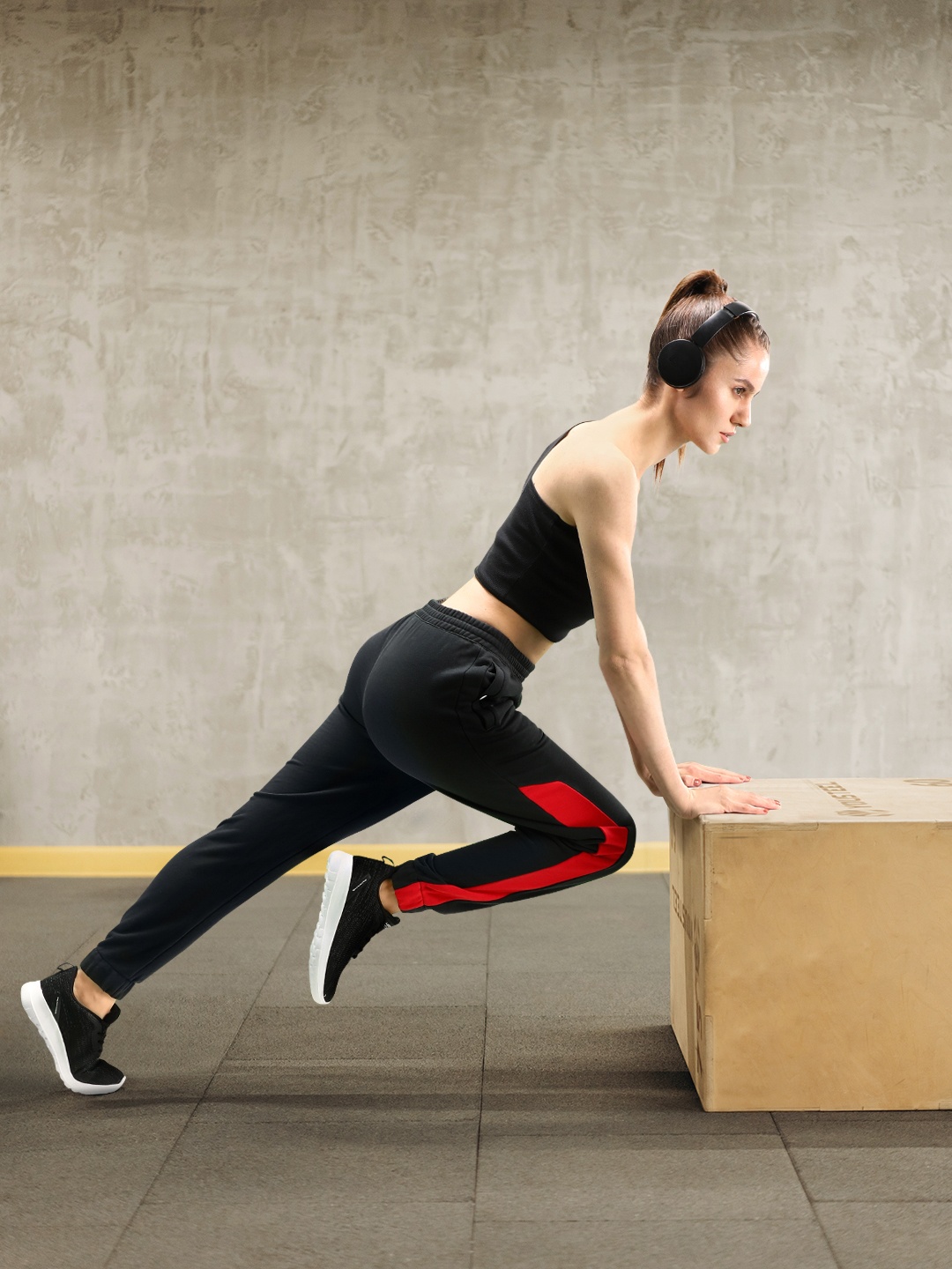 

Reebok Classic Women Black & Red Colorblocked Joggers