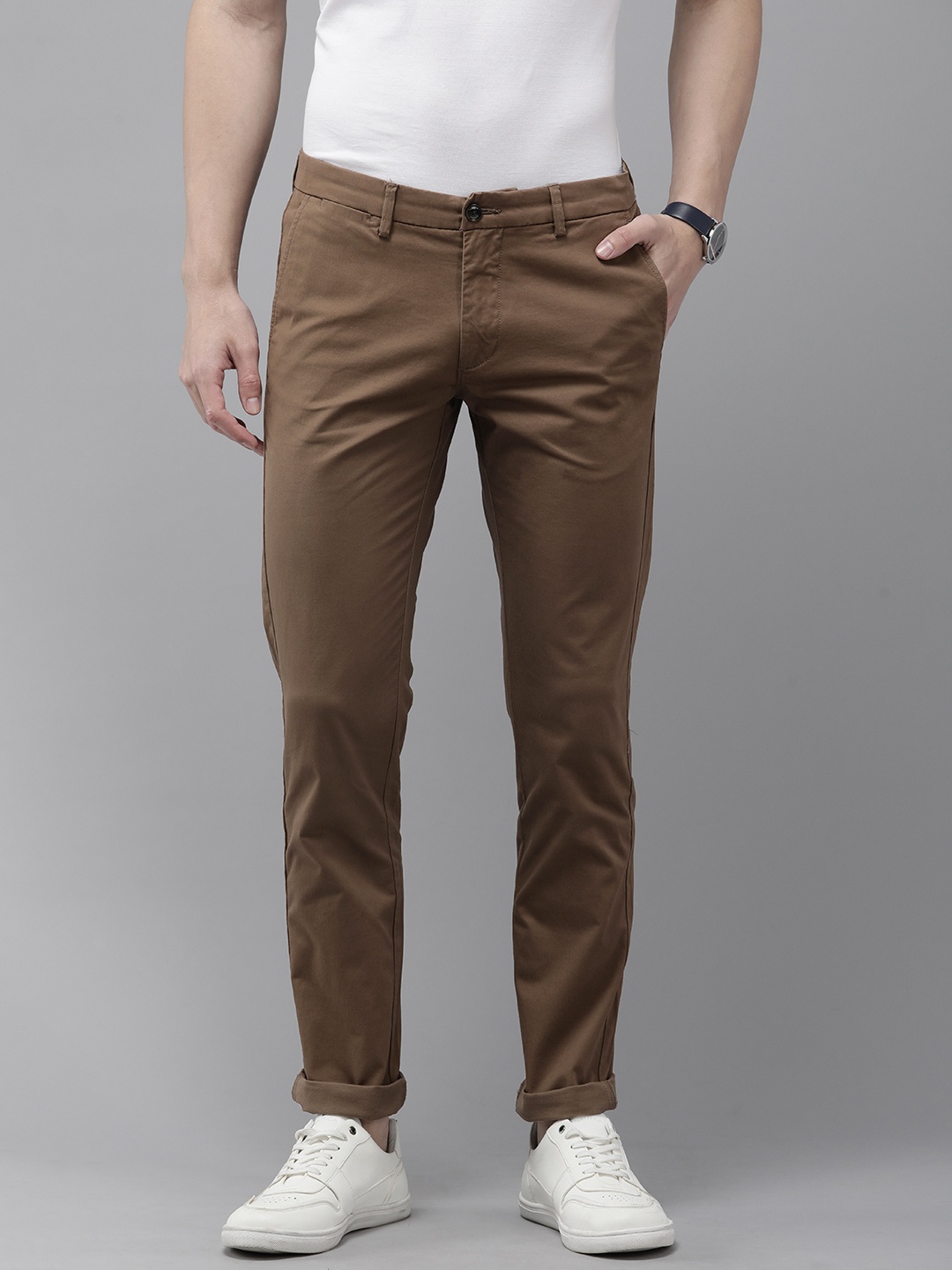 

Arrow Sport Men Slim Fit Low-Rise Regular Trousers, Brown