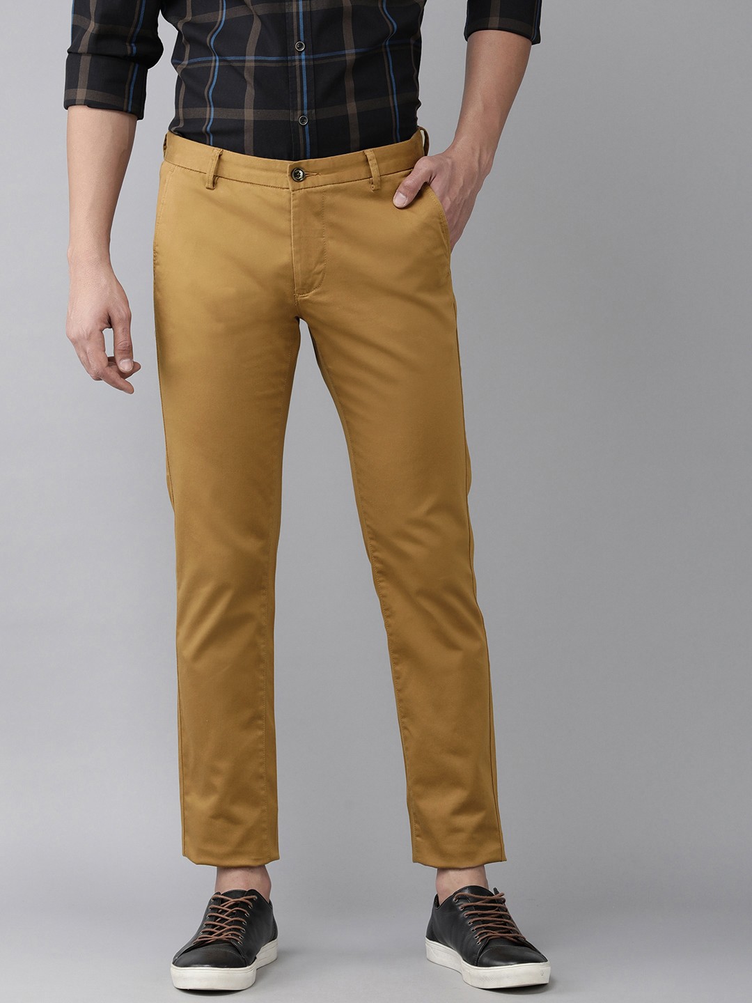 

Arrow Sport Men Khaki Slim Fit Regular Trousers
