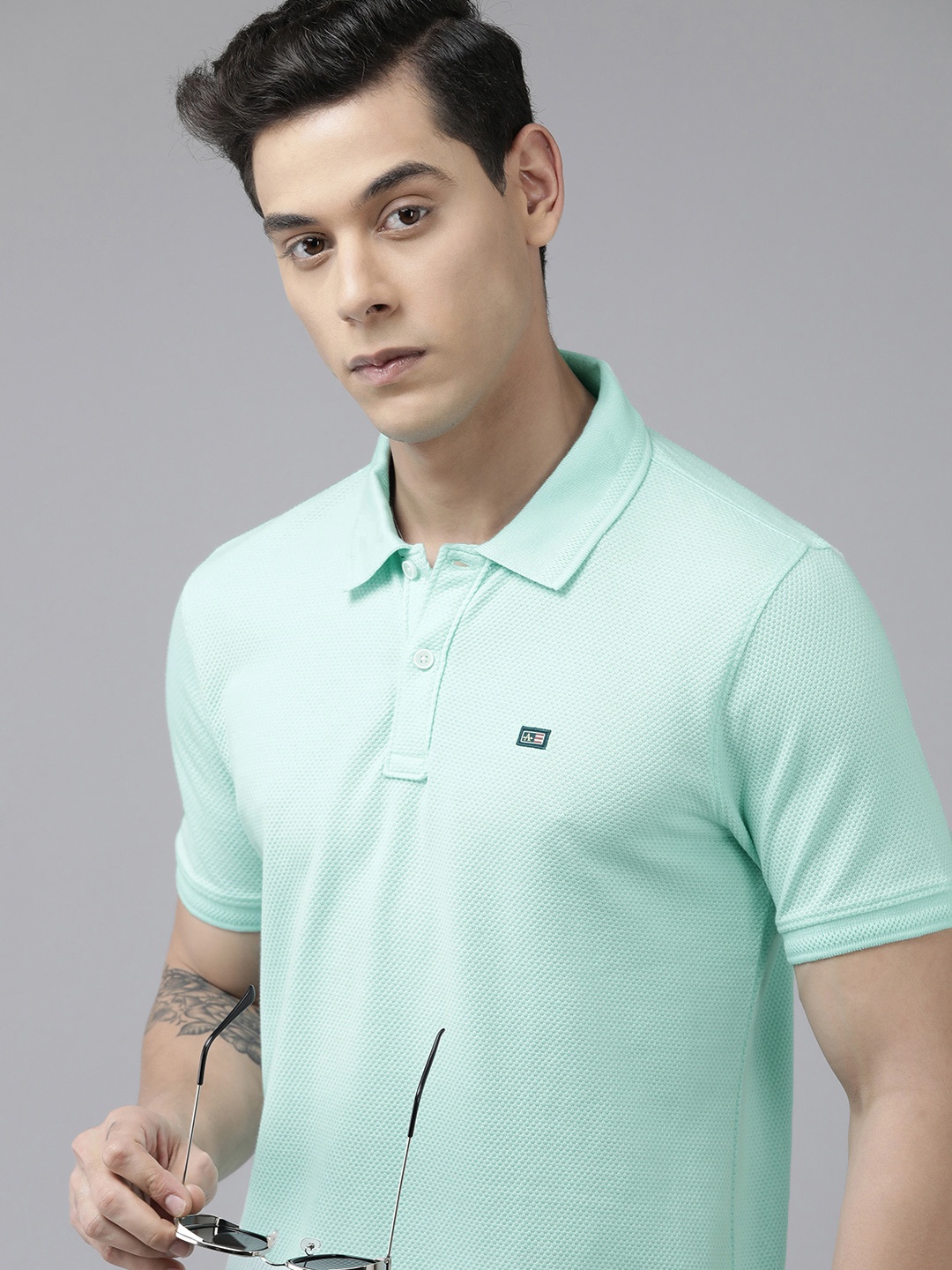 

Arrow Men Blue Polo Collar T-shirt