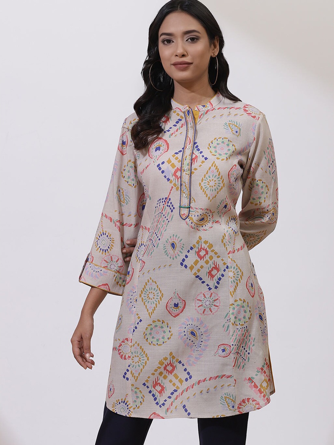 

Lakshita Women Yellow & Off-White Ethnic Motifs Printed A-line Kurta