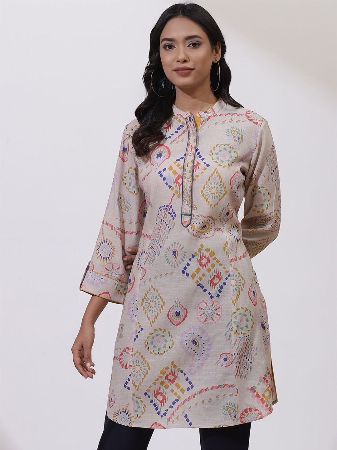 

Lakshita Women Off-White & Yellow Ethnic Motifs Printed A-line Kurta