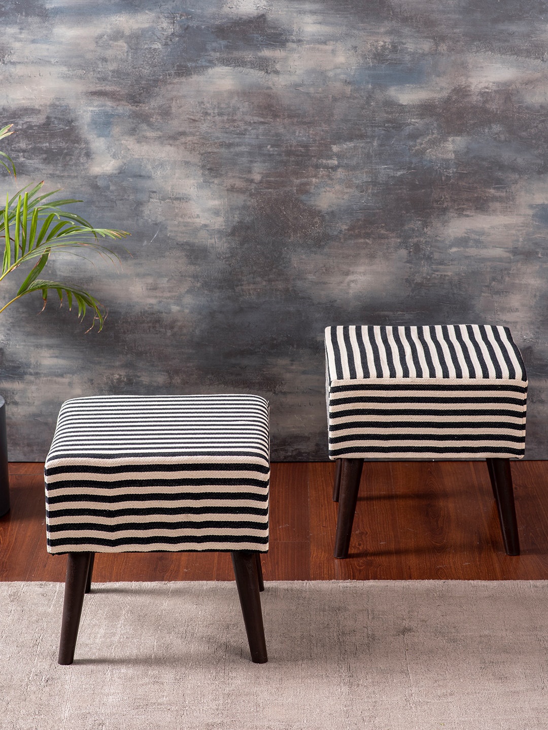 

nestroots Pack of 2 Black & White 4 Legged Ottomans