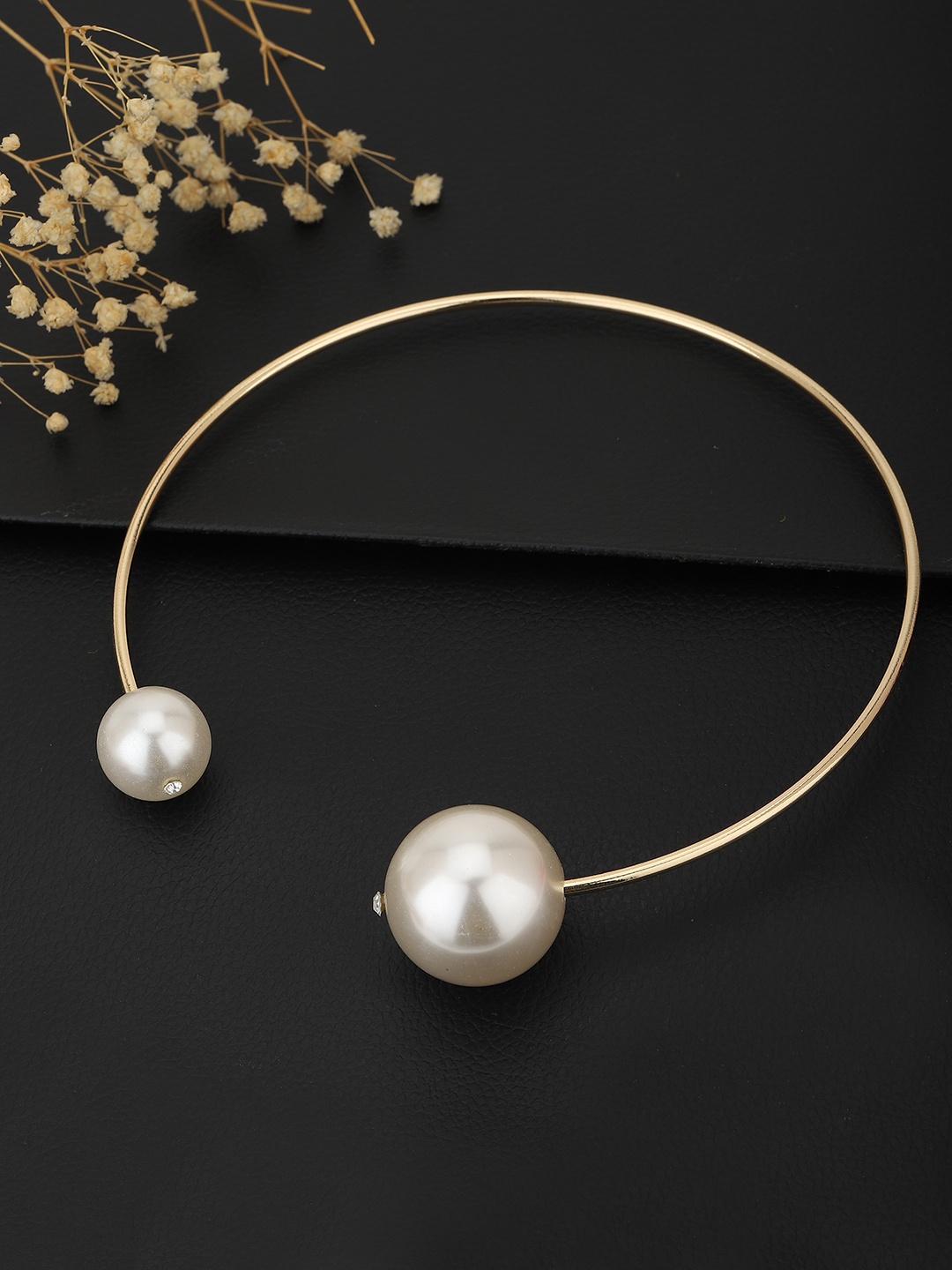 

Carlton London Cream-Coloured Rose Gold-Plated Handcrafted Necklace