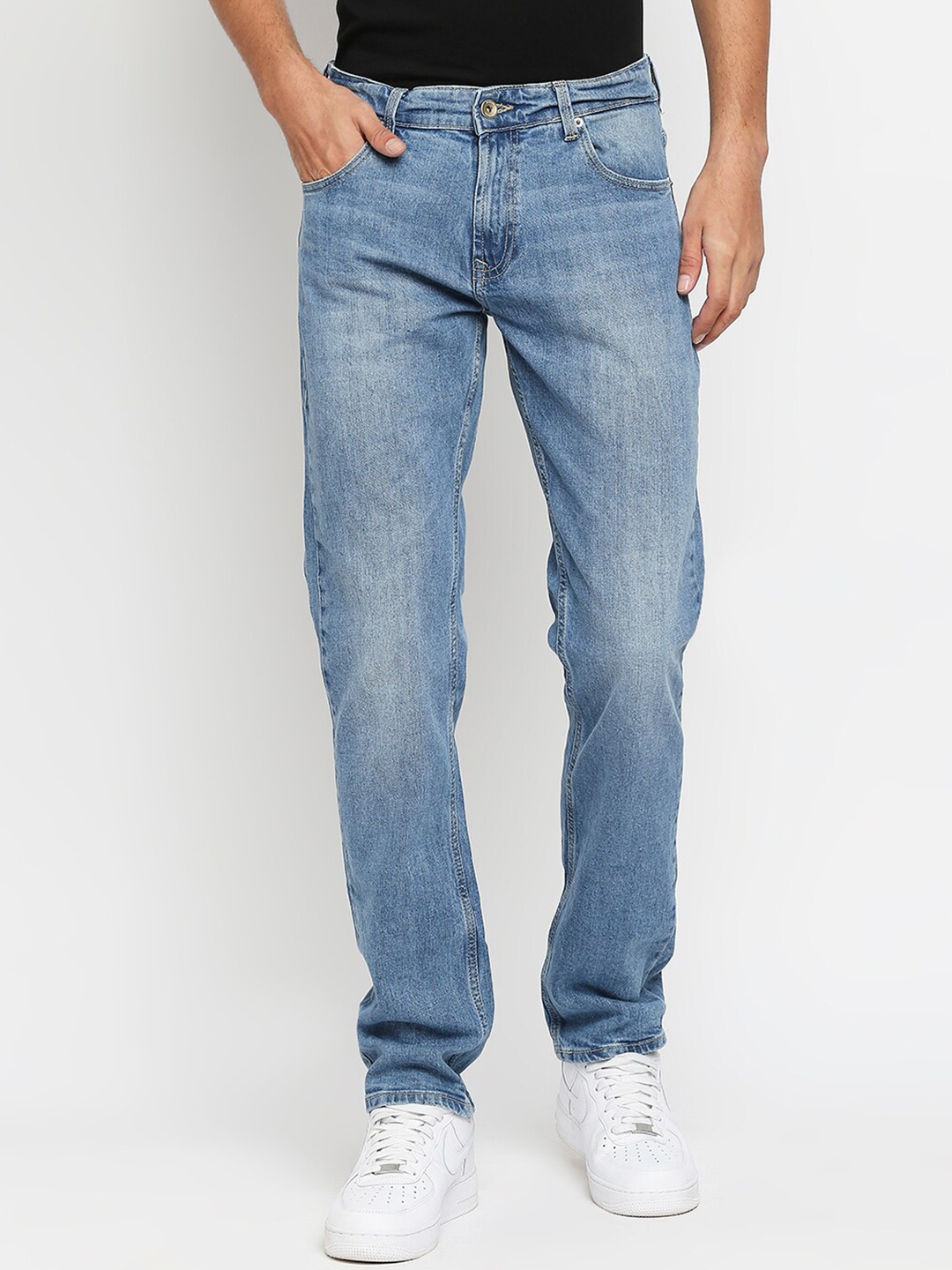 

SPYKAR Men Blue Low Distress Light Fade Jeans