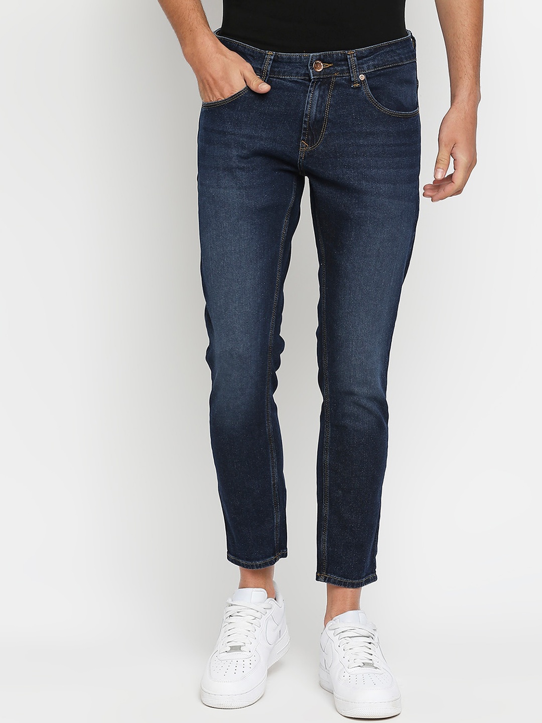 

SPYKAR Men Blue Slim Fit Light Fade Jeans