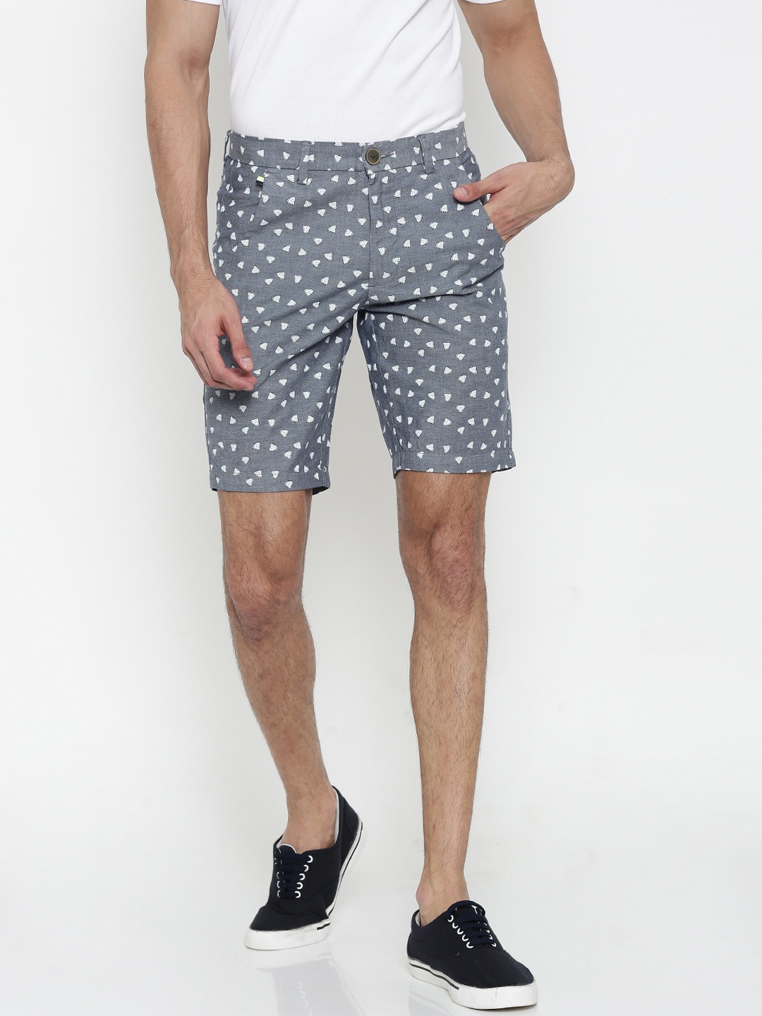 

Indigo Nation Men Blue & White Printed Chino Shorts