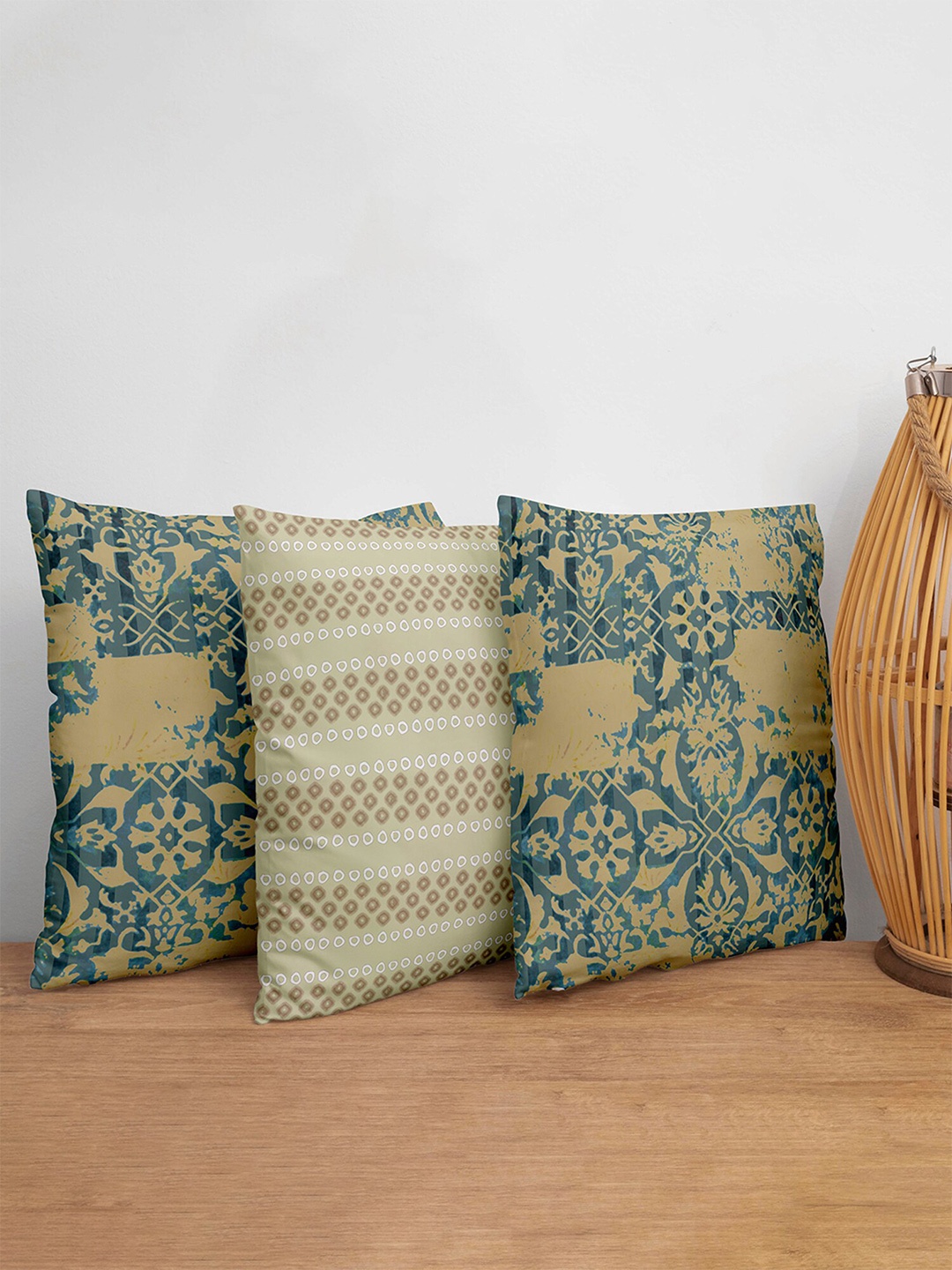 

ZEBA Brown & Green Set of 3 Square Cushion Covers