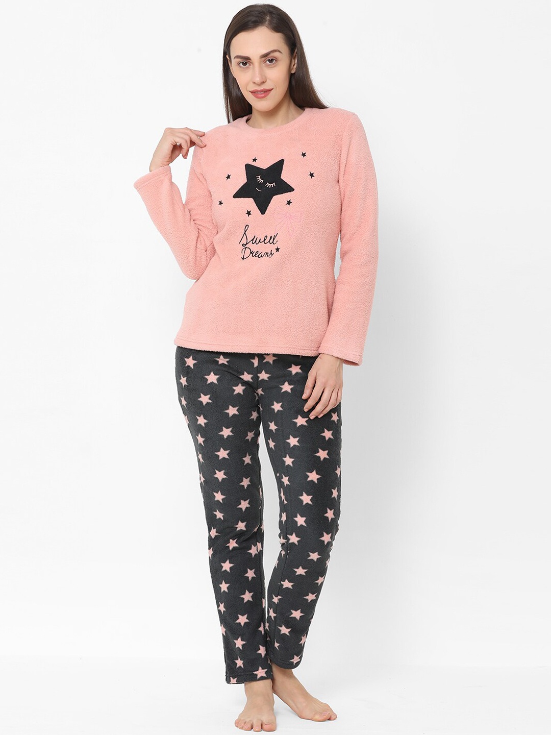 

Sweet Dreams Women Peach-Coloured & Black Printed Polar Fleece Night Suits