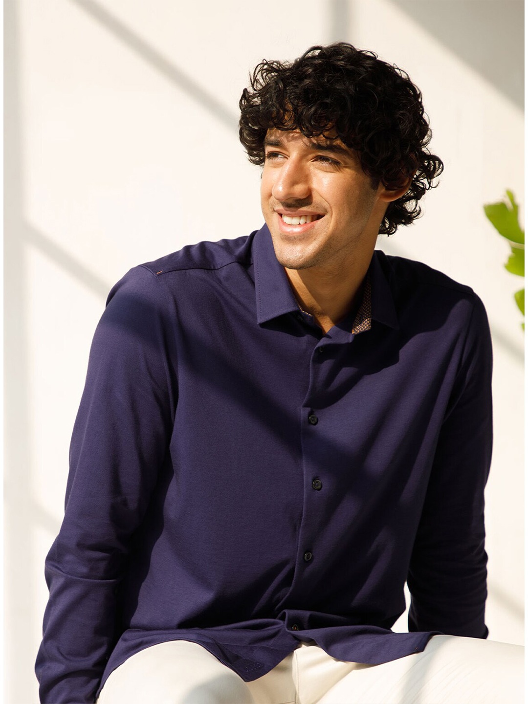 

Andamen Men Purple Classic Casual Shirt