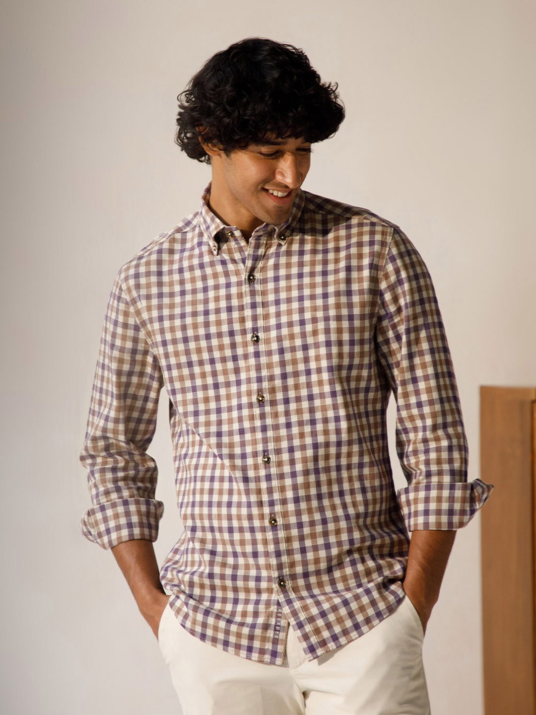 

Andamen Men Purple Classic Checked Casual Shirt
