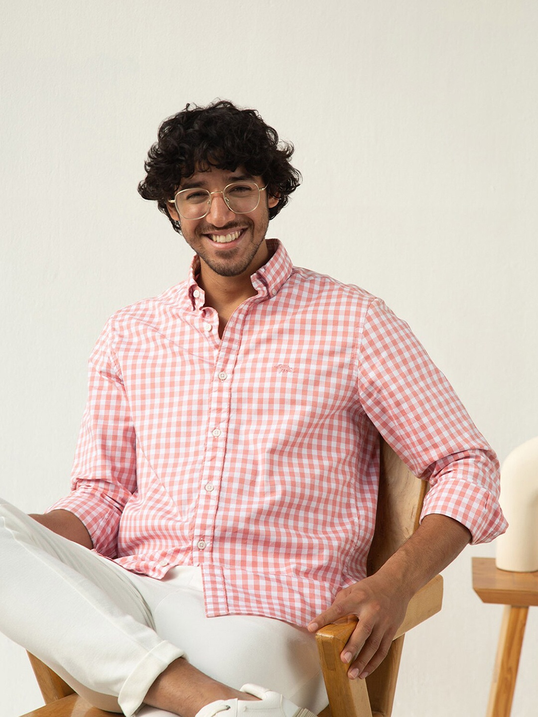 

Andamen Men Pink Classic Checked Casual Shirt