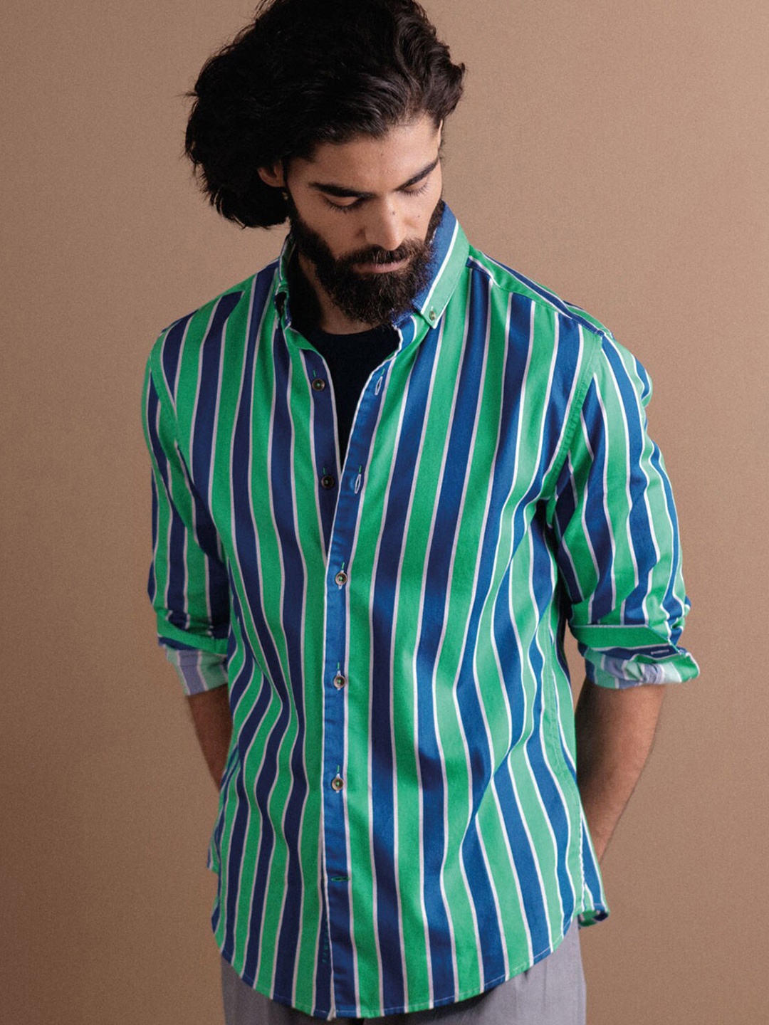 

Andamen Men Blue Classic Slim Fit Striped Casual Shirt