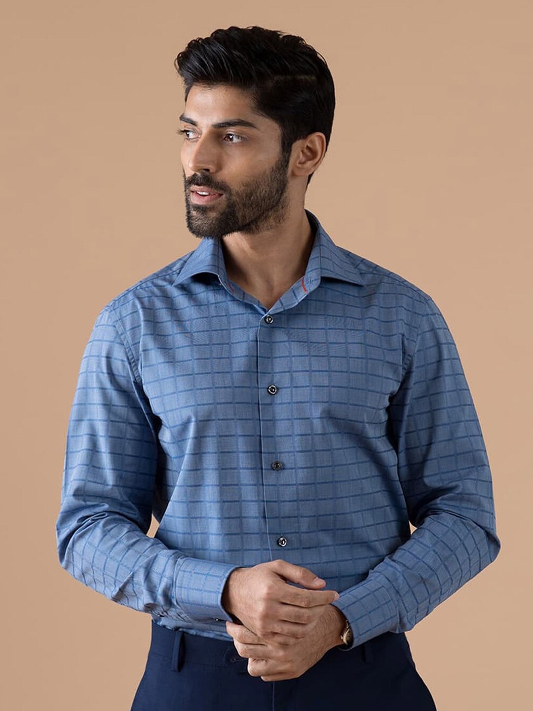 

Andamen Men Blue Classic Checked Casual Shirt
