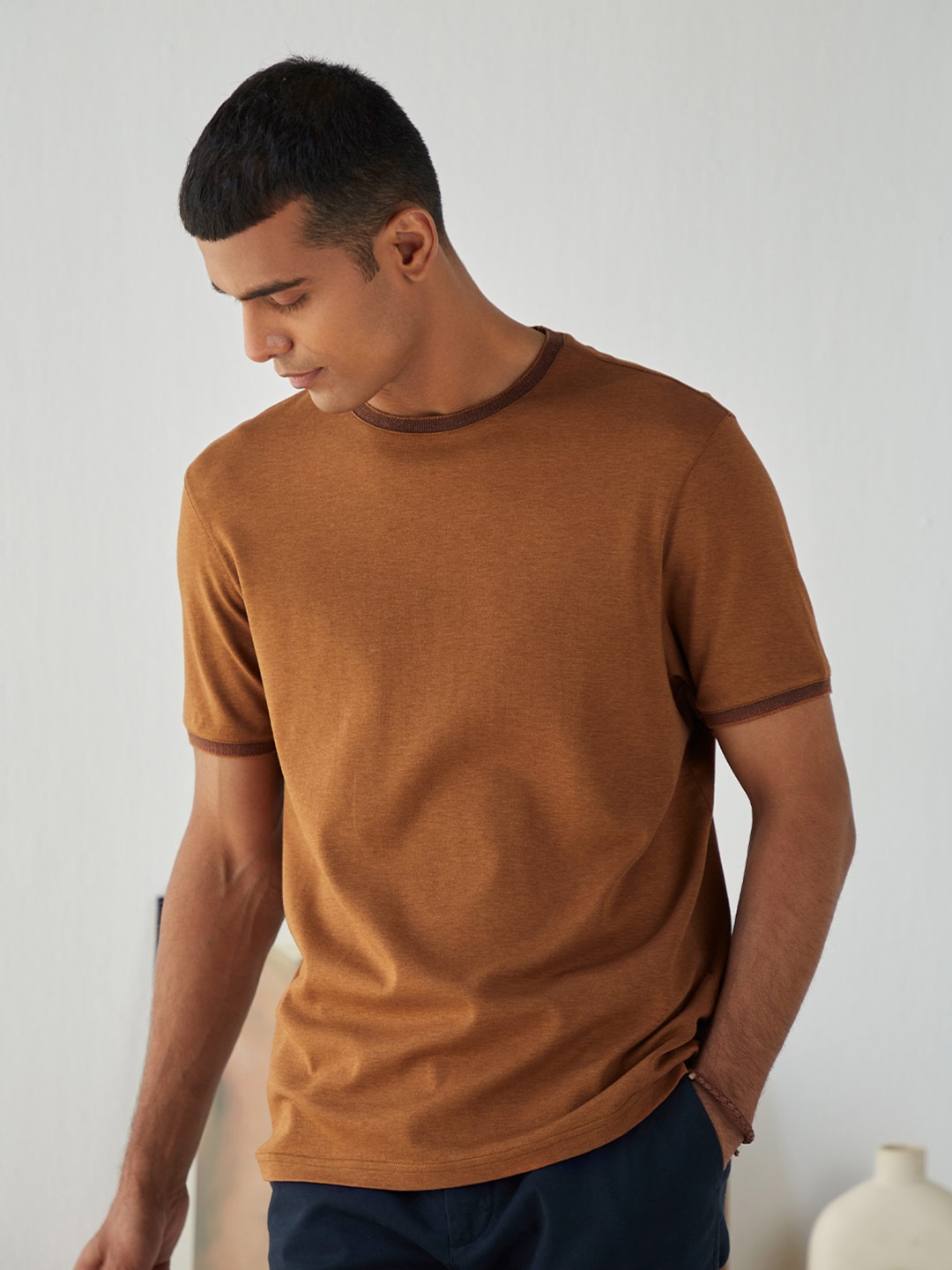 

Andamen Men Brown V-Neck T-shirt