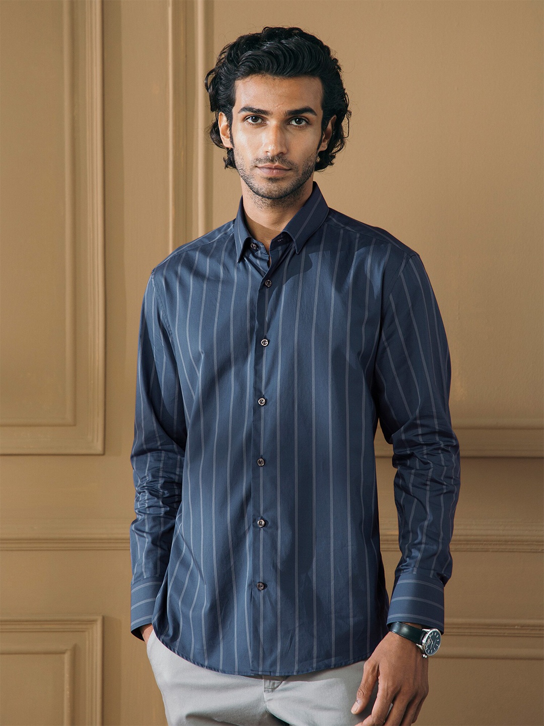 

Andamen Men Blue Classic Striped Casual Shirt