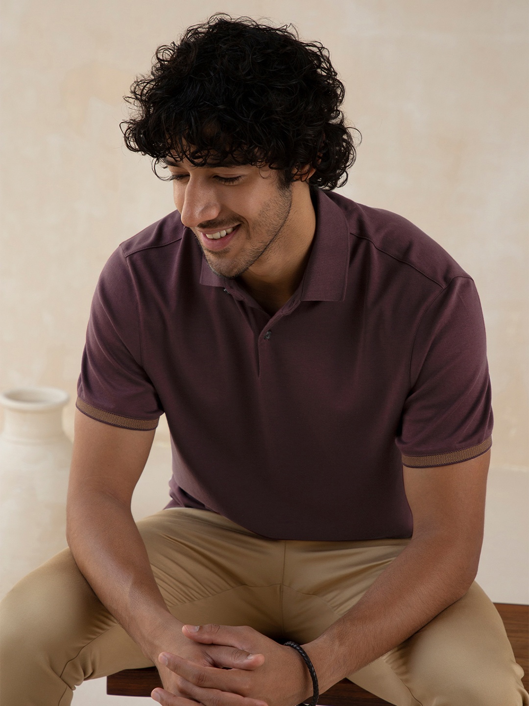 

Andamen Men Burgundy Polo Collar T-shirt
