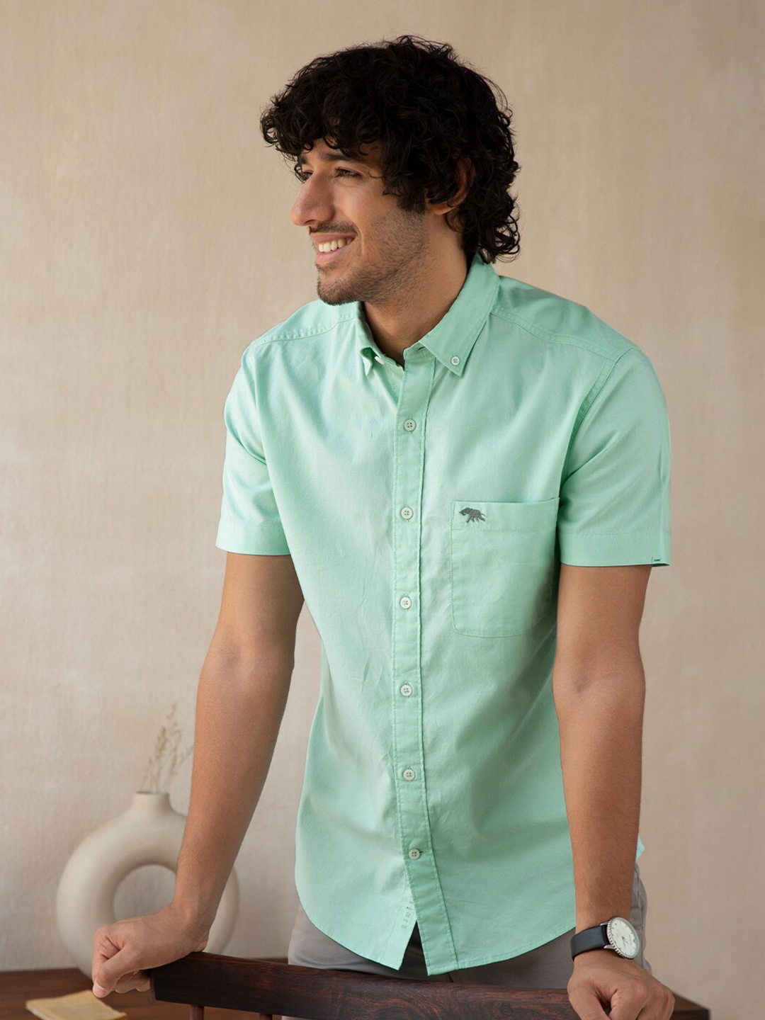 

Andamen Men Green Classic Casual Shirt