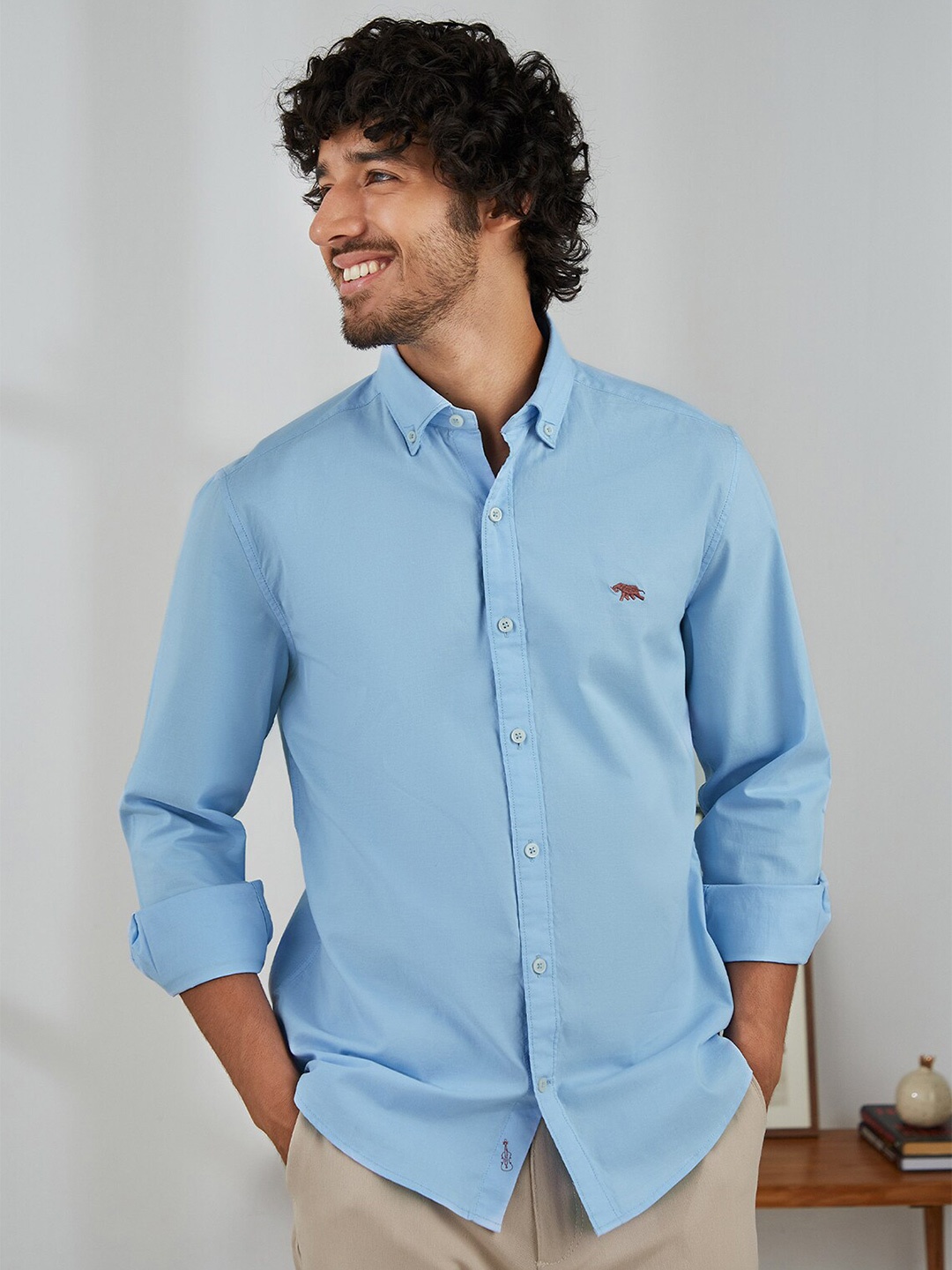 

Andamen Men Blue Classic Casual Shirt