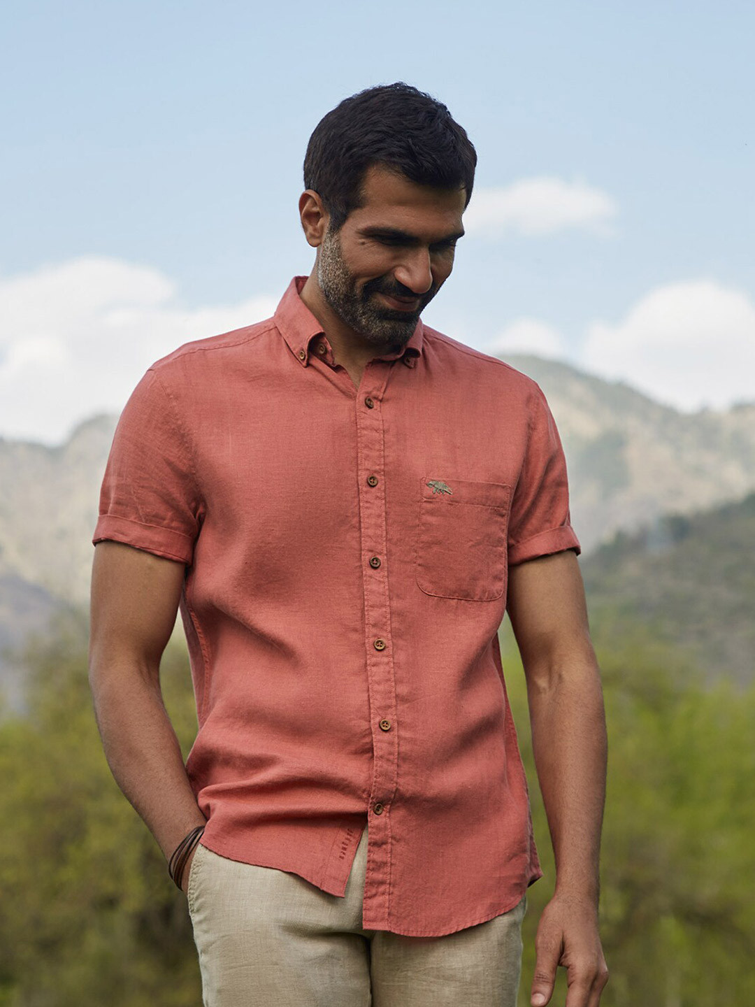 

Andamen Men Pink Classic Casual Shirt