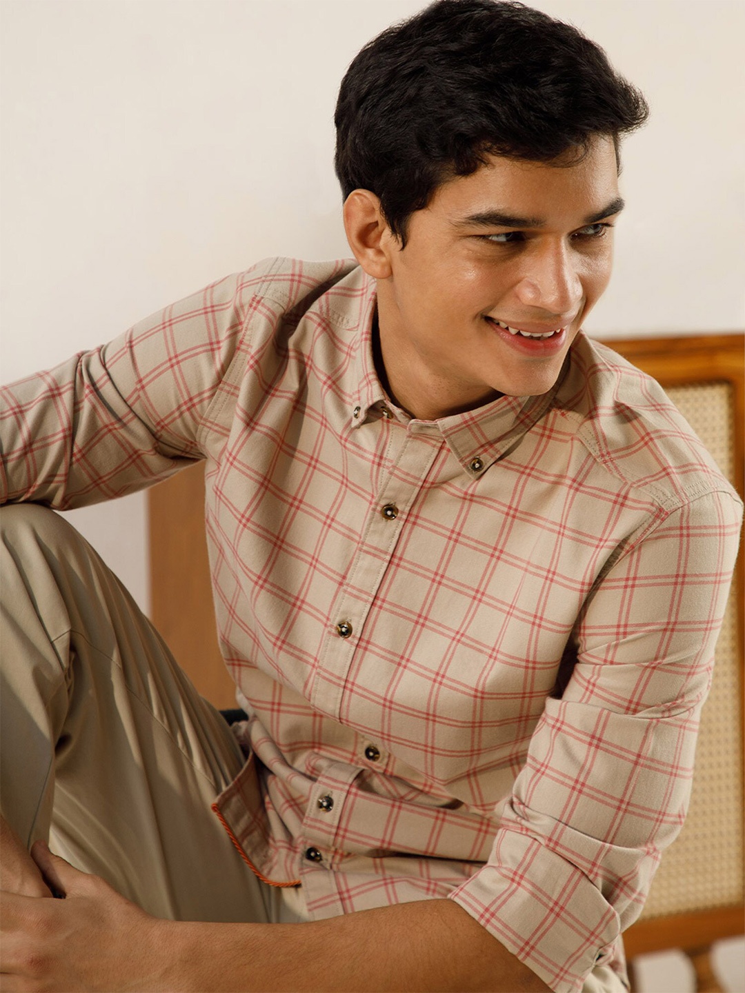 

Andamen Men Beige Classic Tartan Checks Checked Casual Shirt