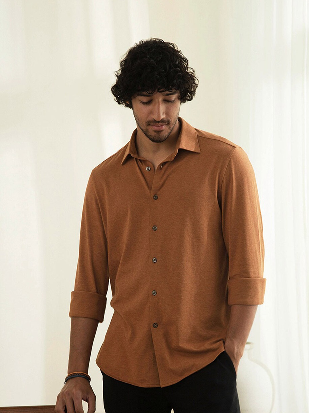 

Andamen Men Brown Classic Casual Shirt