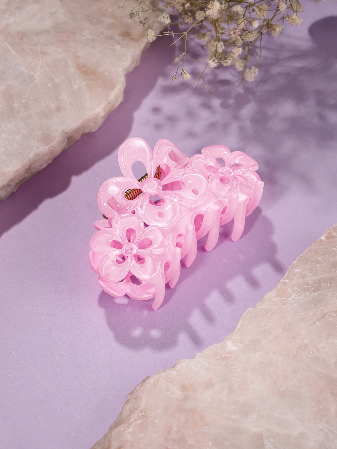 

bebe Women Pink Floral Cut-Out Claw Clip